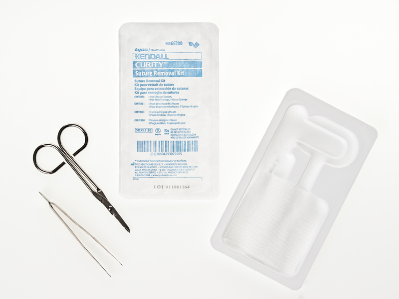 CURITY Suture Removal Kit - Covidien